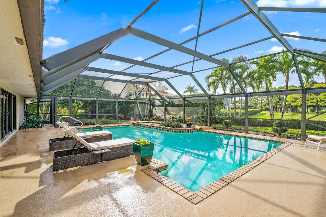 出租: $14,000 (3 贝兹, 3 浴室, 2752 平方英尺)