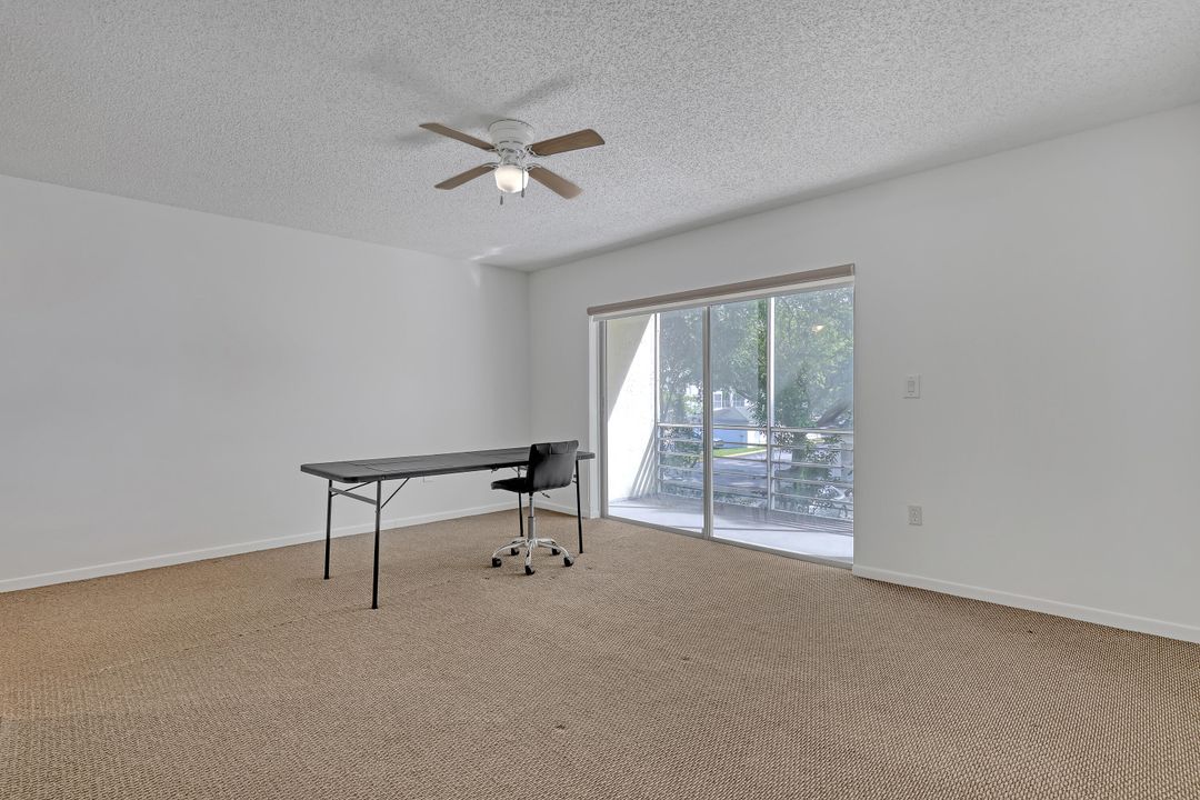 For Sale: $69,999 (1 beds, 1 baths, 680 Square Feet)