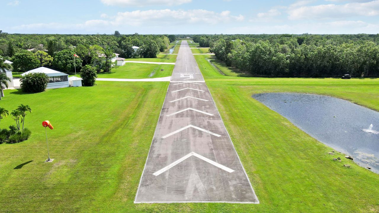 待售: $2,500,000 (4 贝兹, 3 浴室, 2982 平方英尺)