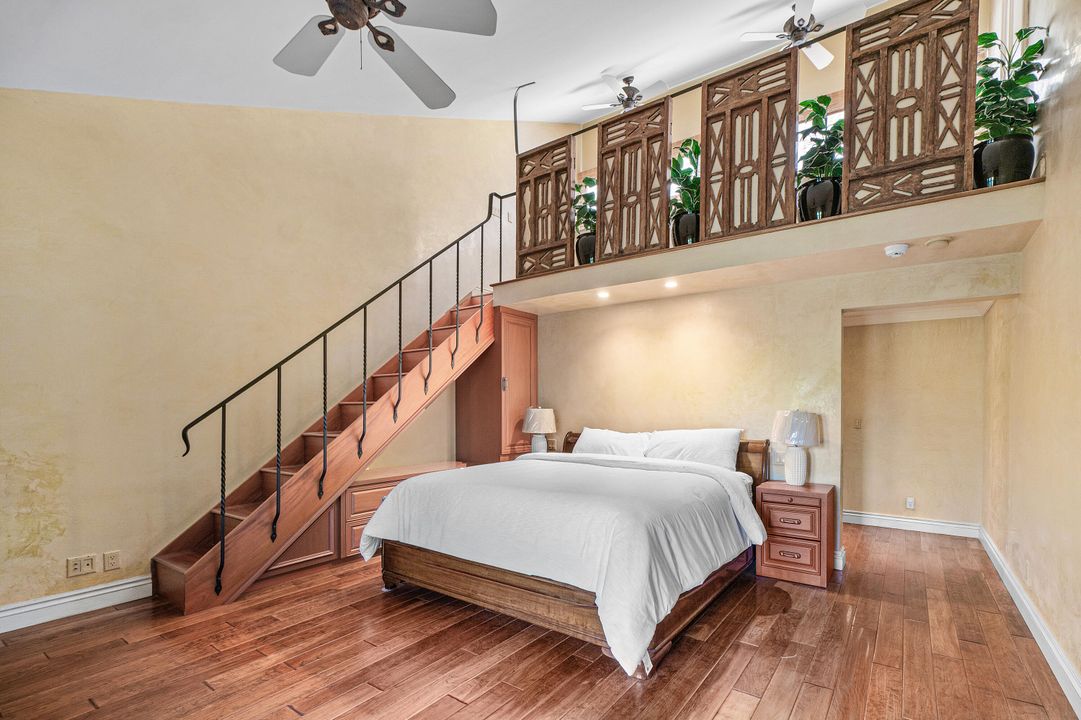 Active With Contract: $15,000 (2 beds, 3 baths, 2810 Square Feet)