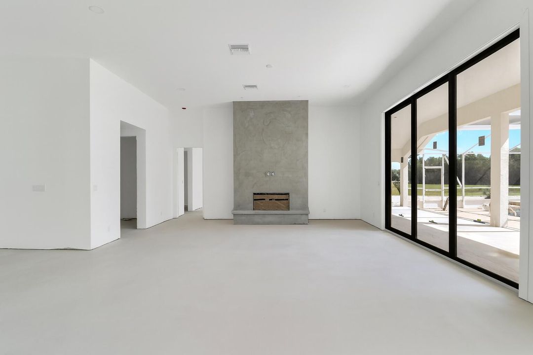 待售: $2,500,000 (4 贝兹, 3 浴室, 2982 平方英尺)