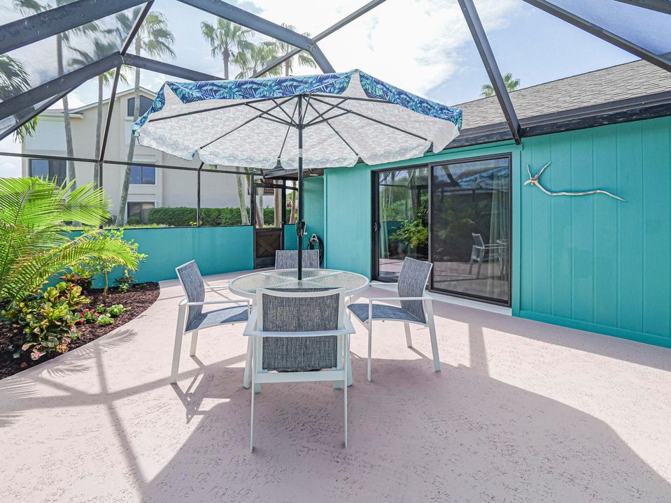 Activo con contrato: $295,000 (2 camas, 2 baños, 1150 Pies cuadrados)