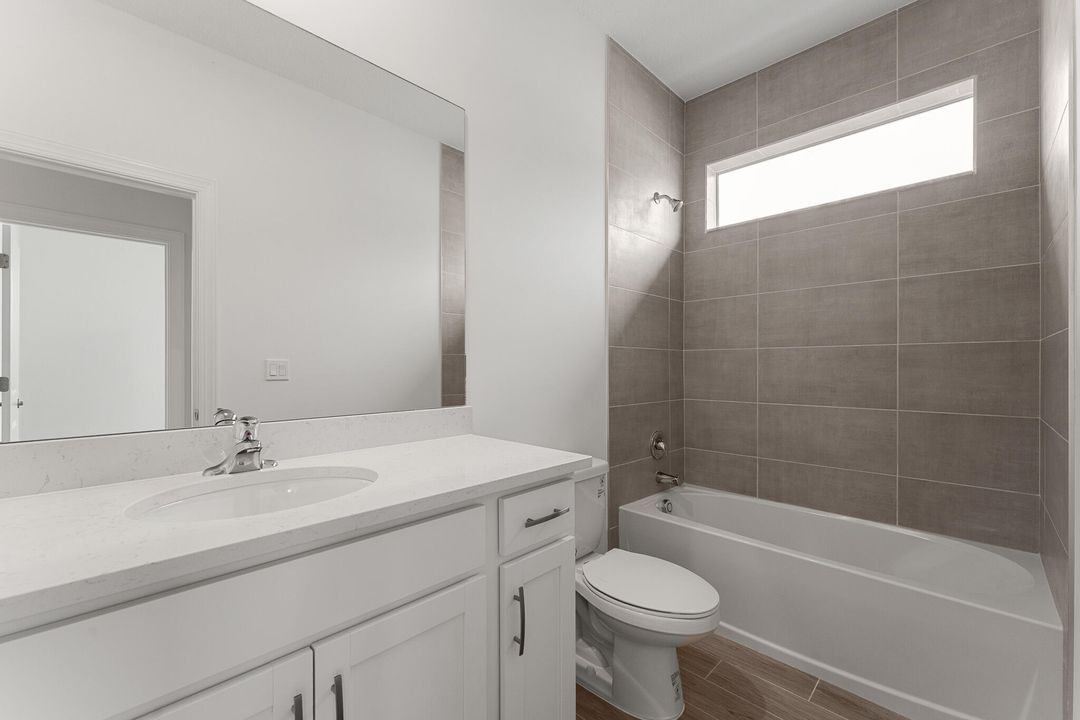 Activo con contrato: $485,990 (3 camas, 2 baños, 2014 Pies cuadrados)