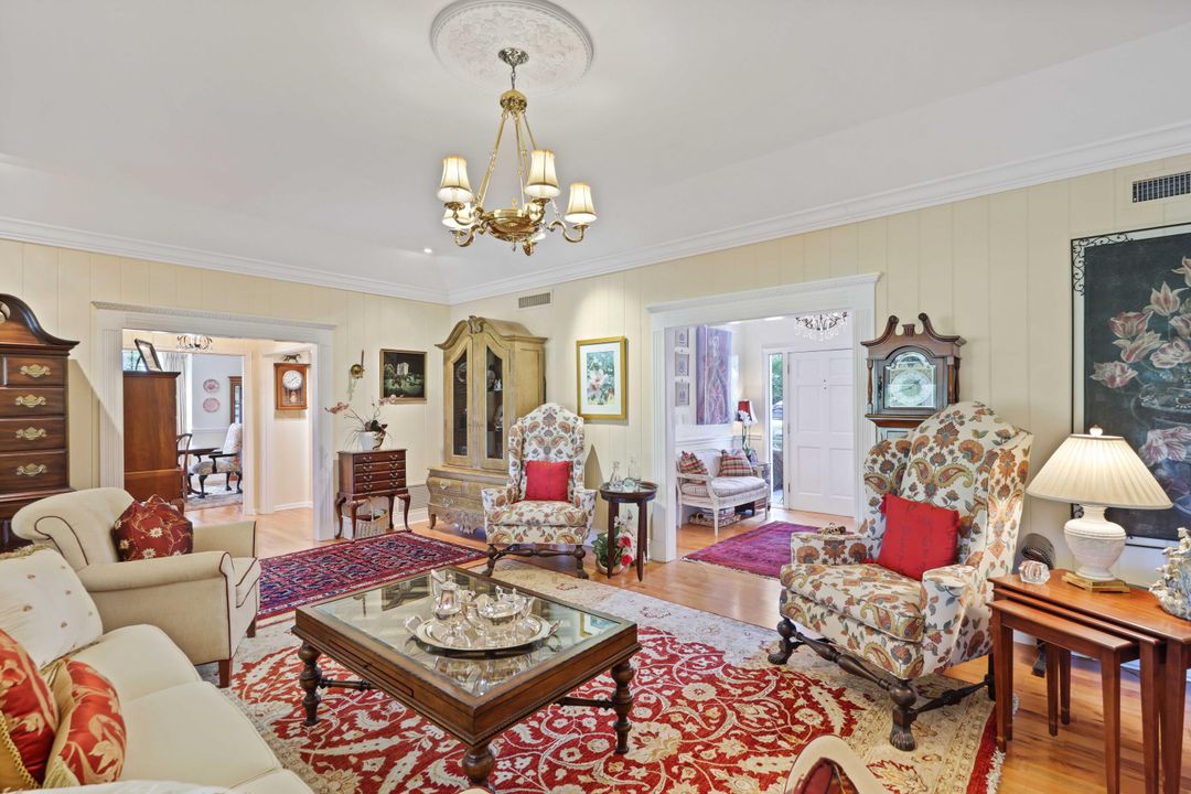 For Sale: $3,400,000 (3 beds, 3 baths, 3671 Square Feet)