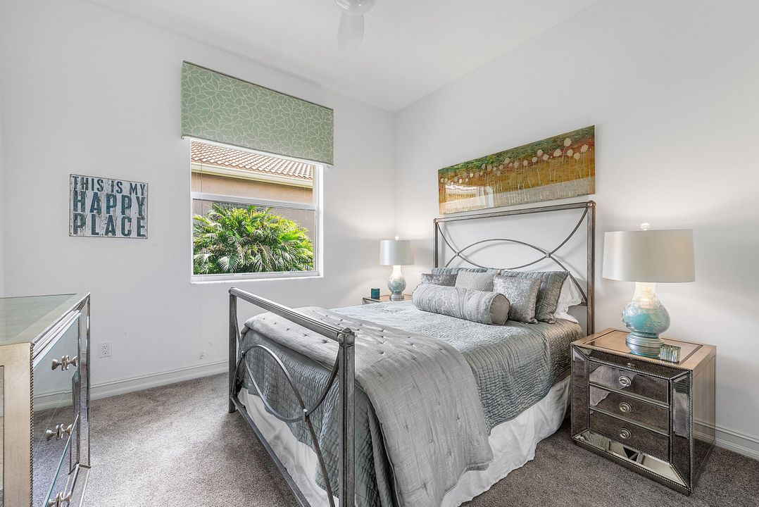 待售: $1,250,000 (4 贝兹, 3 浴室, 2838 平方英尺)