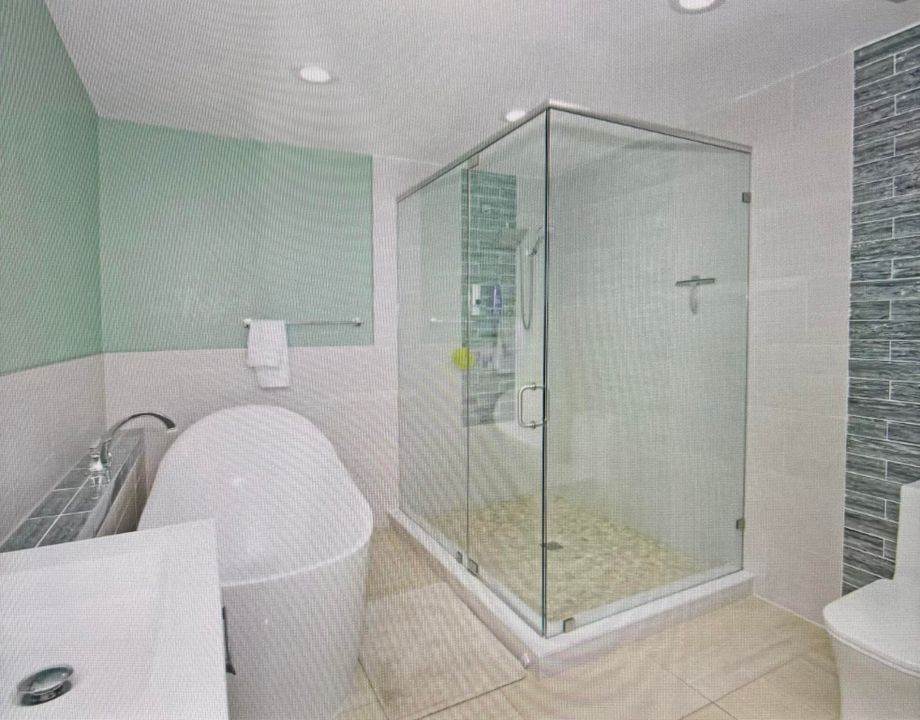 En Venta: $720,000 (3 camas, 2 baños, 1421 Pies cuadrados)