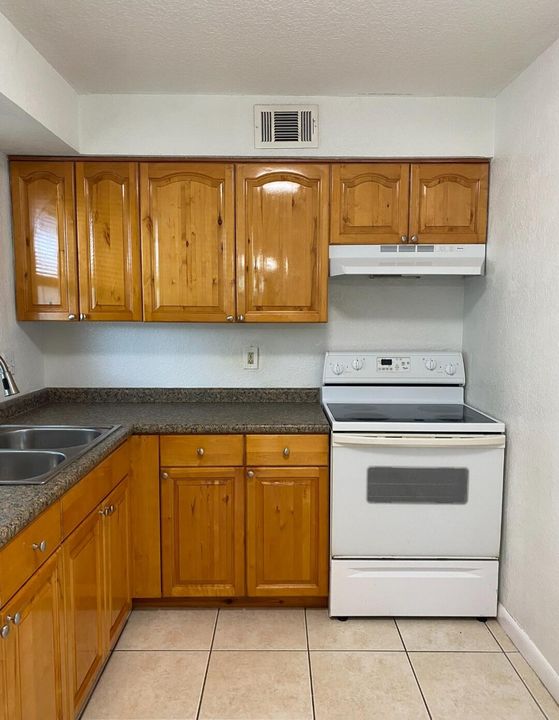 En Renta: $2,000 (2 camas, 1 baños, 1200 Pies cuadrados)