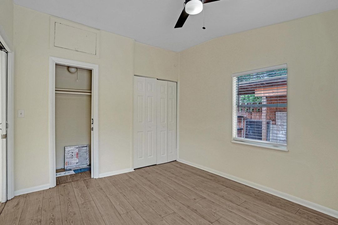 На продажу: $479,900 (3 спален, 2 ванн, 1232 Квадратных фут)