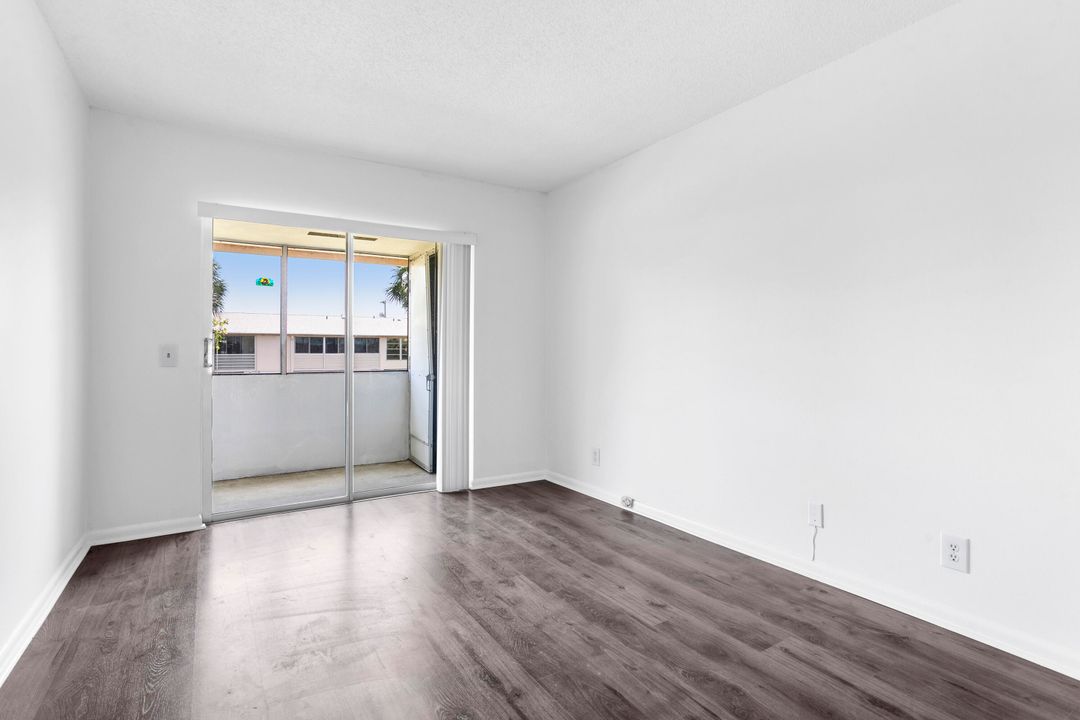 Activo con contrato: $1,380 (2 camas, 1 baños, 651 Pies cuadrados)