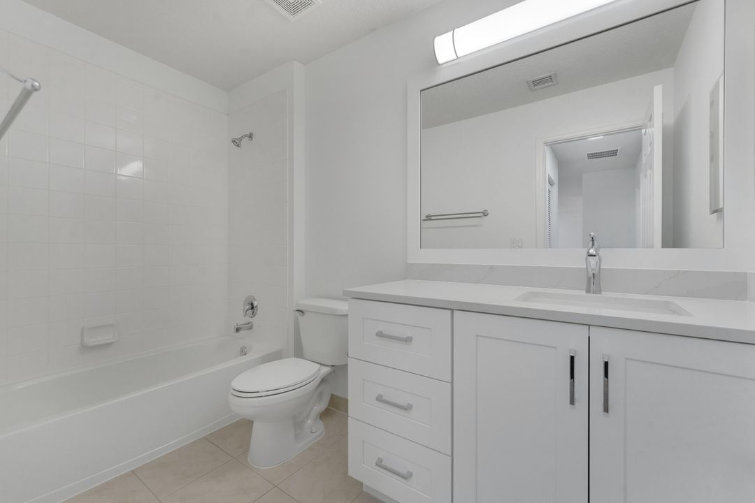 待售: $440,000 (3 贝兹, 2 浴室, 2600 平方英尺)