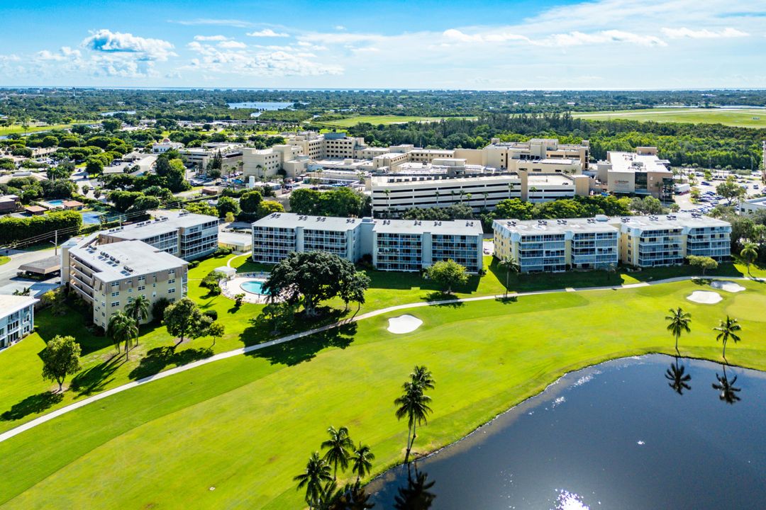 For Sale: $229,000 (2 beds, 2 baths, 1416 Square Feet)