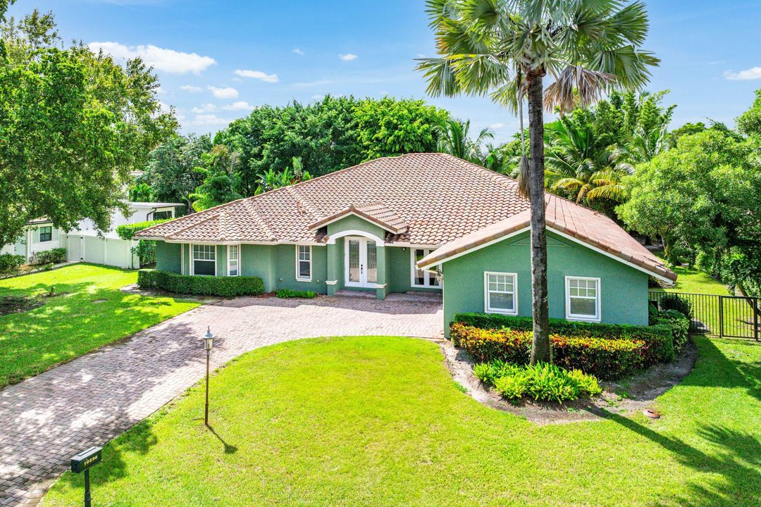 待售: $1,950,000 (4 贝兹, 4 浴室, 5130 平方英尺)