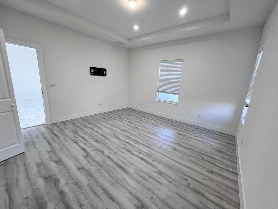 На продажу: $505,000 (3 спален, 2 ванн, 1422 Квадратных фут)