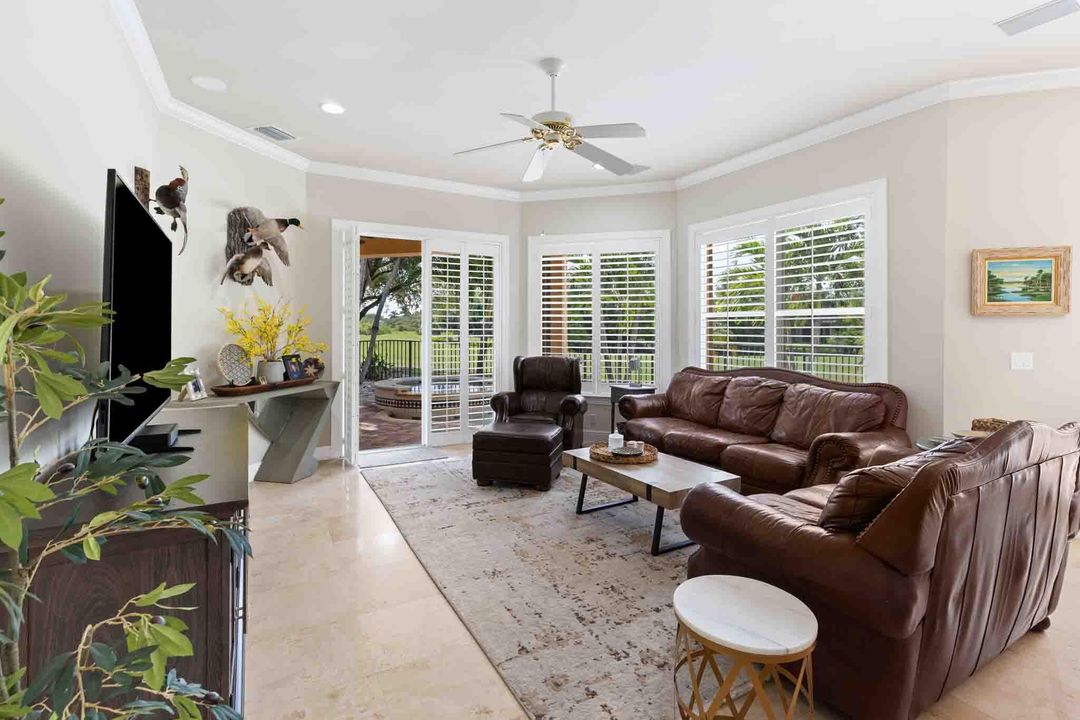 На продажу: $669,000 (3 спален, 2 ванн, 2216 Квадратных фут)