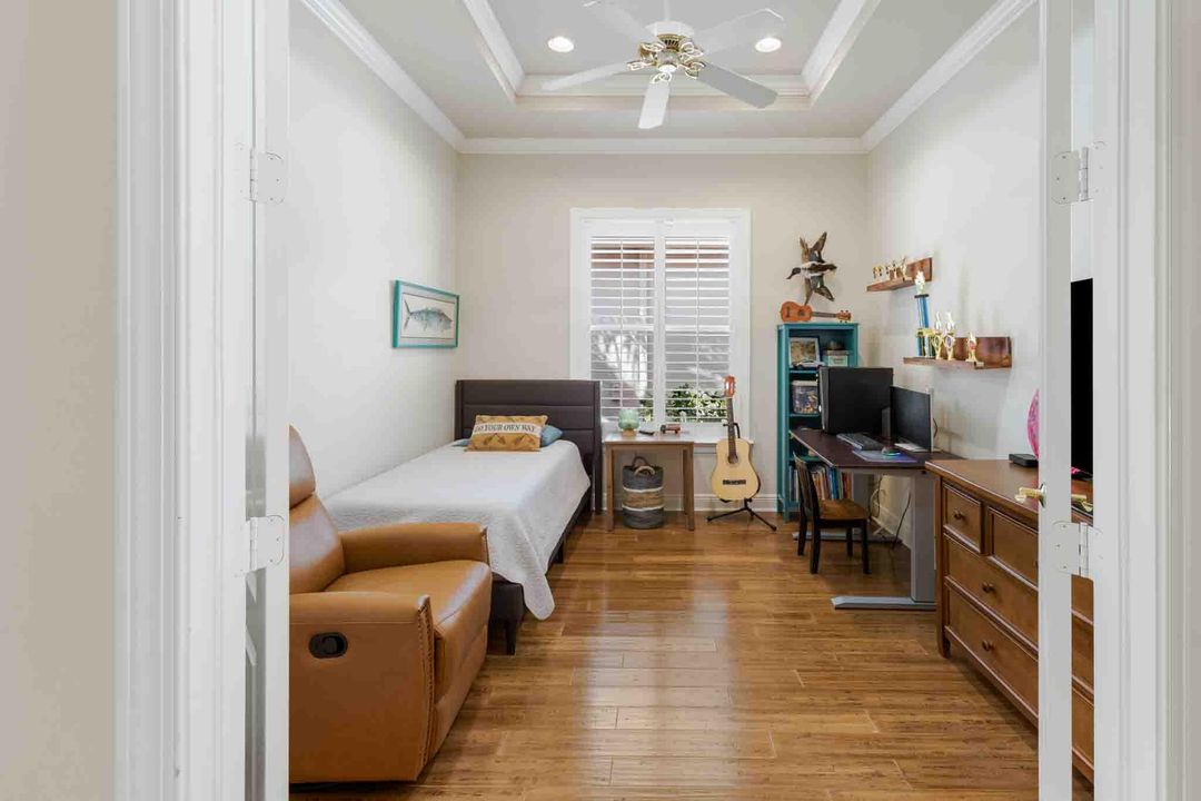 На продажу: $669,000 (3 спален, 2 ванн, 2216 Квадратных фут)