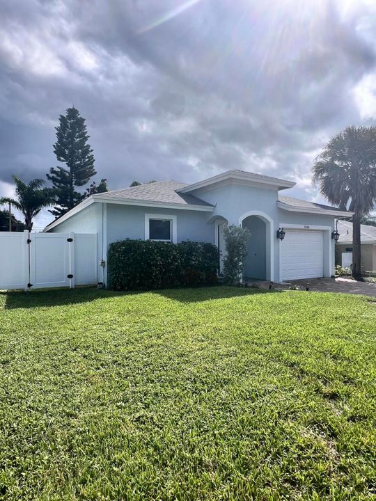 На продажу: $505,000 (3 спален, 2 ванн, 1422 Квадратных фут)