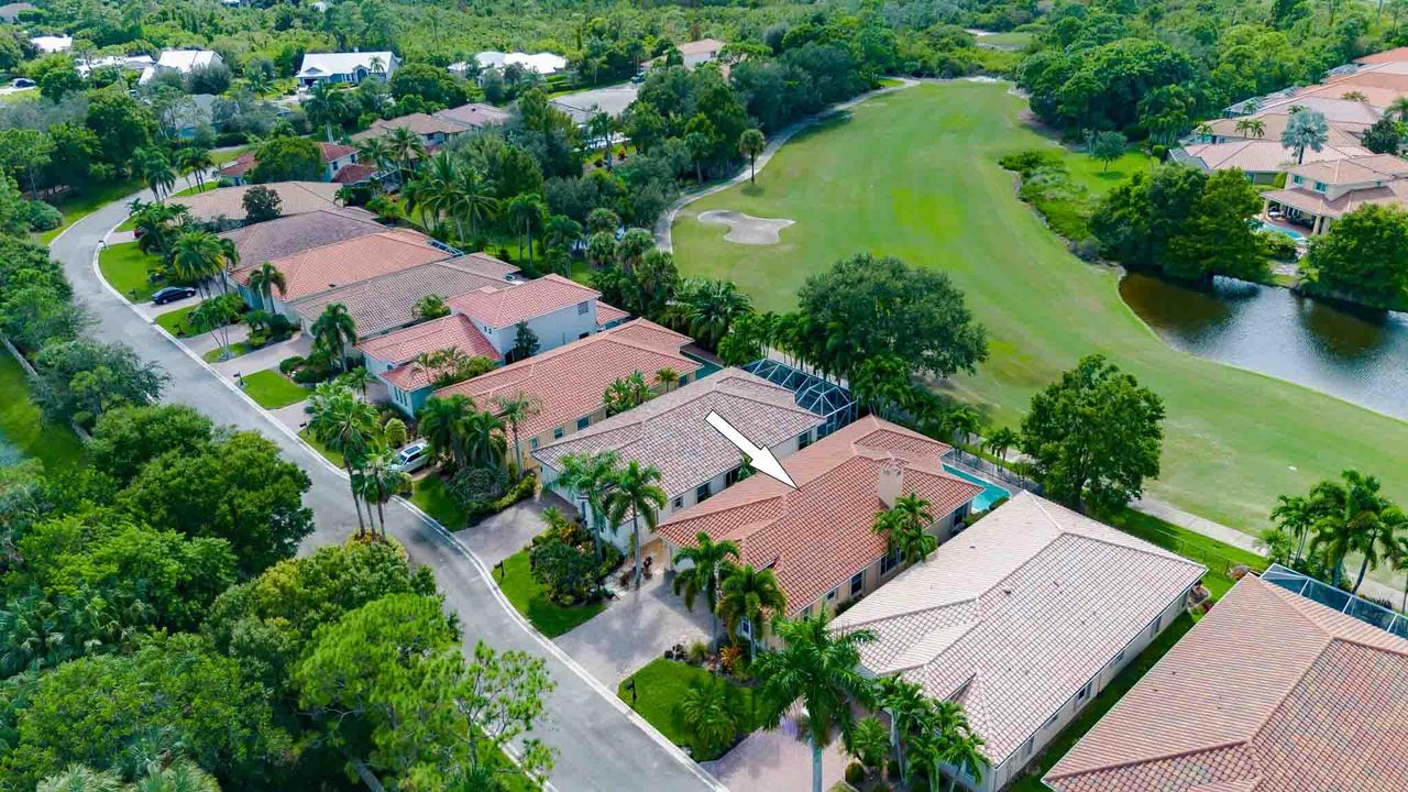 На продажу: $669,000 (3 спален, 2 ванн, 2216 Квадратных фут)