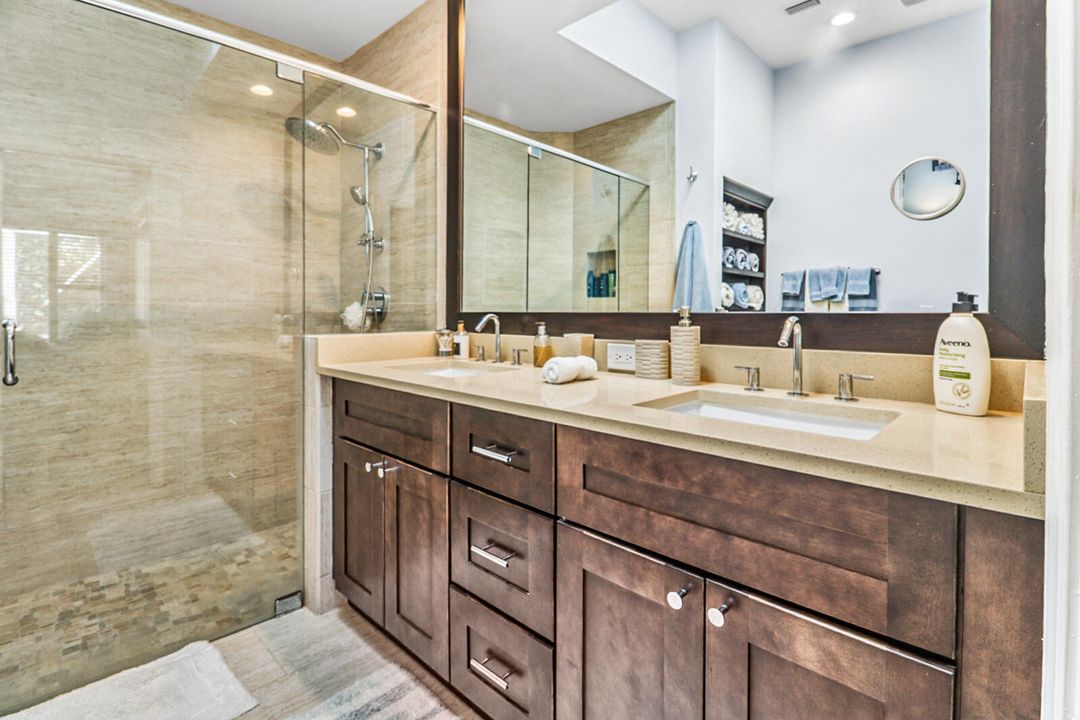 For Sale: $589,000 (3 beds, 2 baths, 1504 Square Feet)