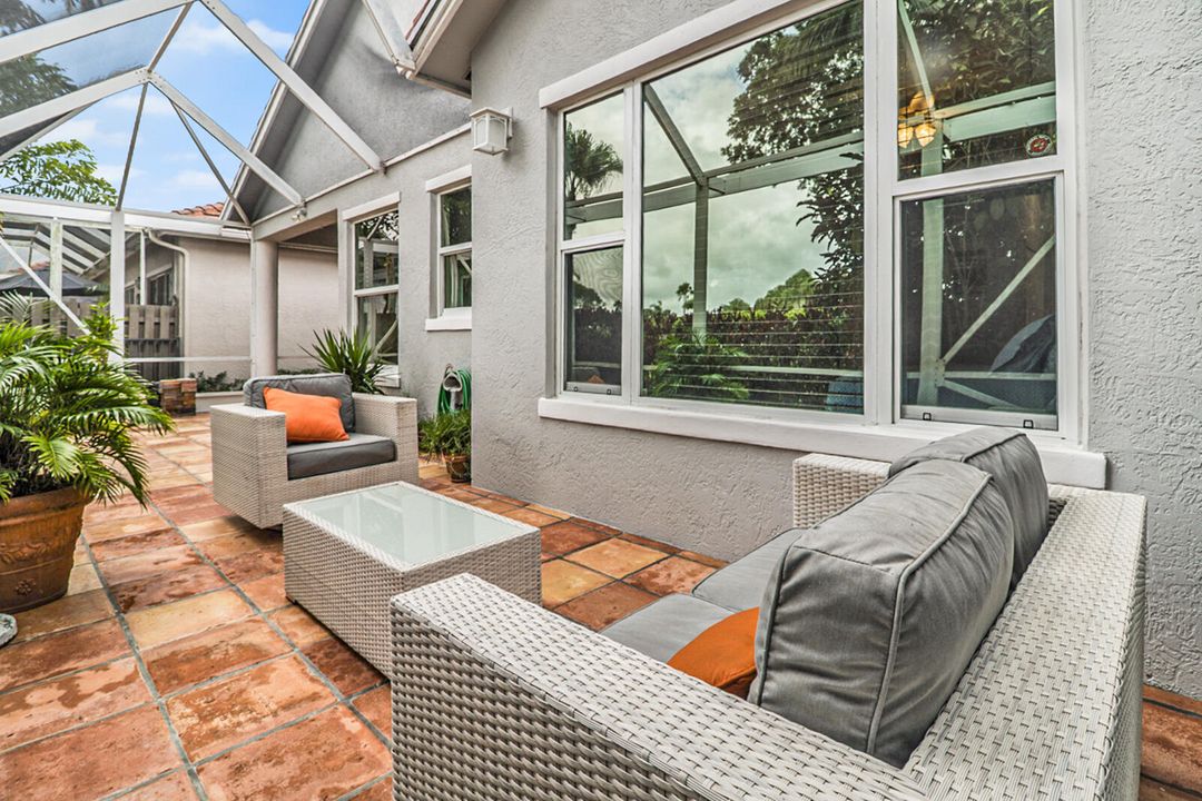 For Sale: $589,000 (3 beds, 2 baths, 1504 Square Feet)