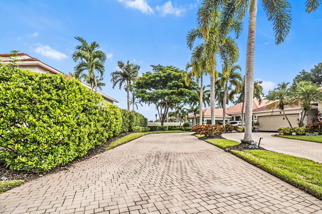 For Sale: $589,000 (3 beds, 2 baths, 1504 Square Feet)