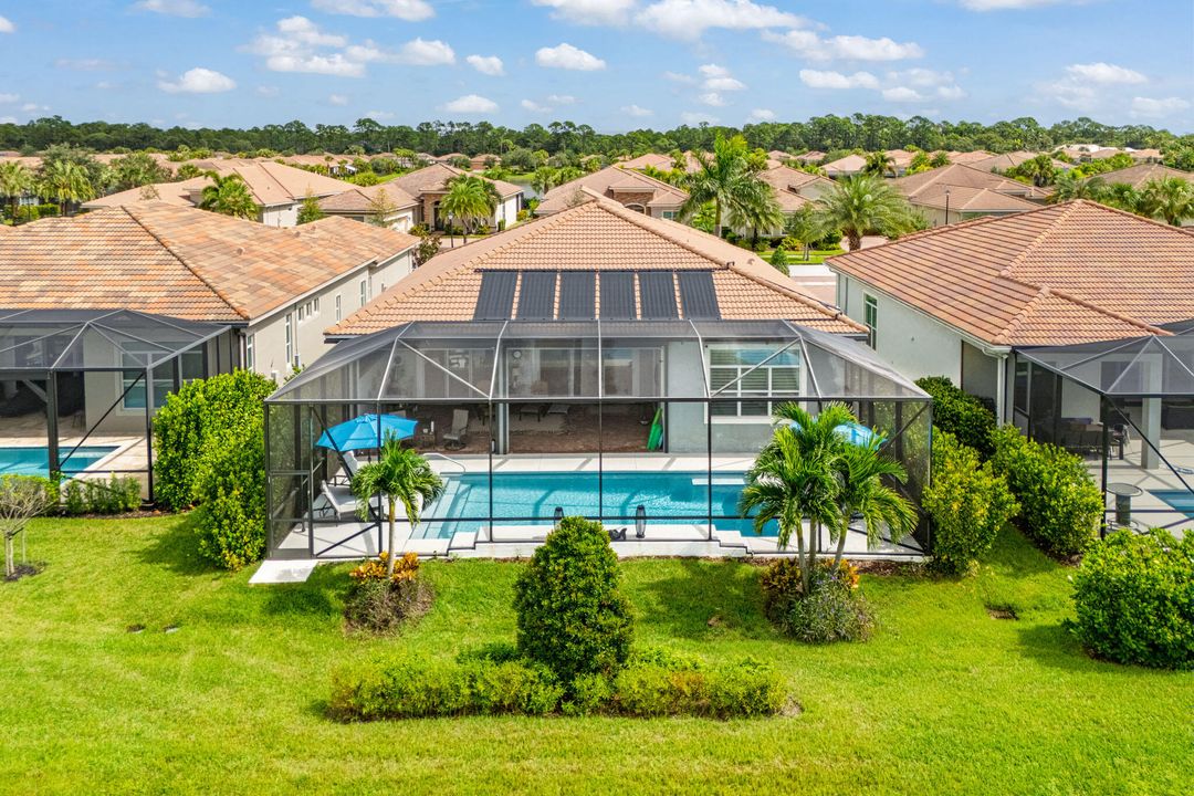 For Sale: $849,000 (3 beds, 3 baths, 3000 Square Feet)