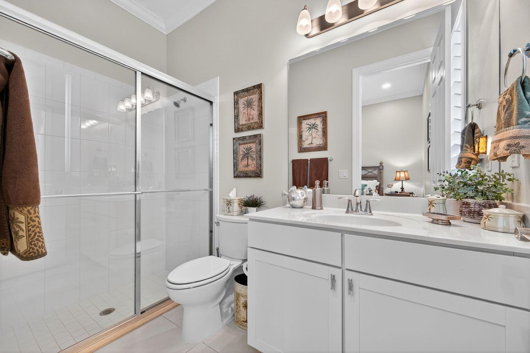 For Sale: $849,000 (3 beds, 3 baths, 3000 Square Feet)