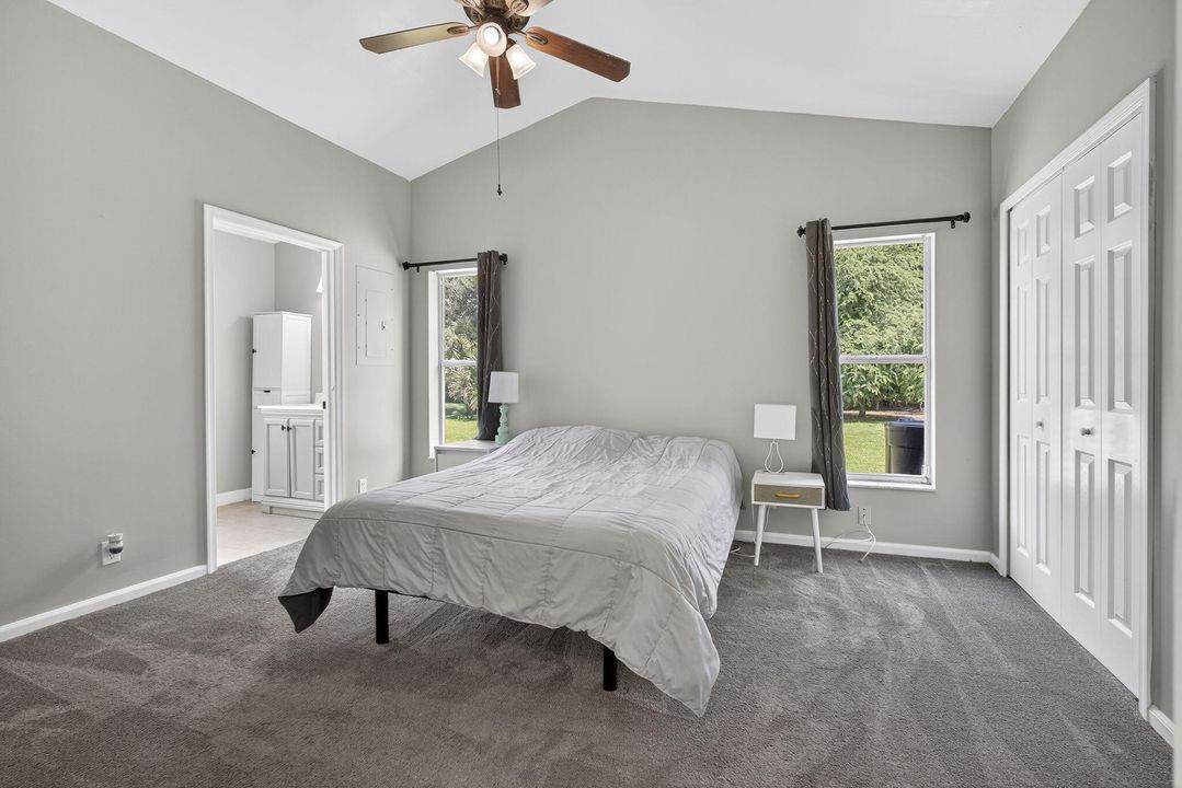 合同活跃: $600,000 (3 贝兹, 2 浴室, 1449 平方英尺)