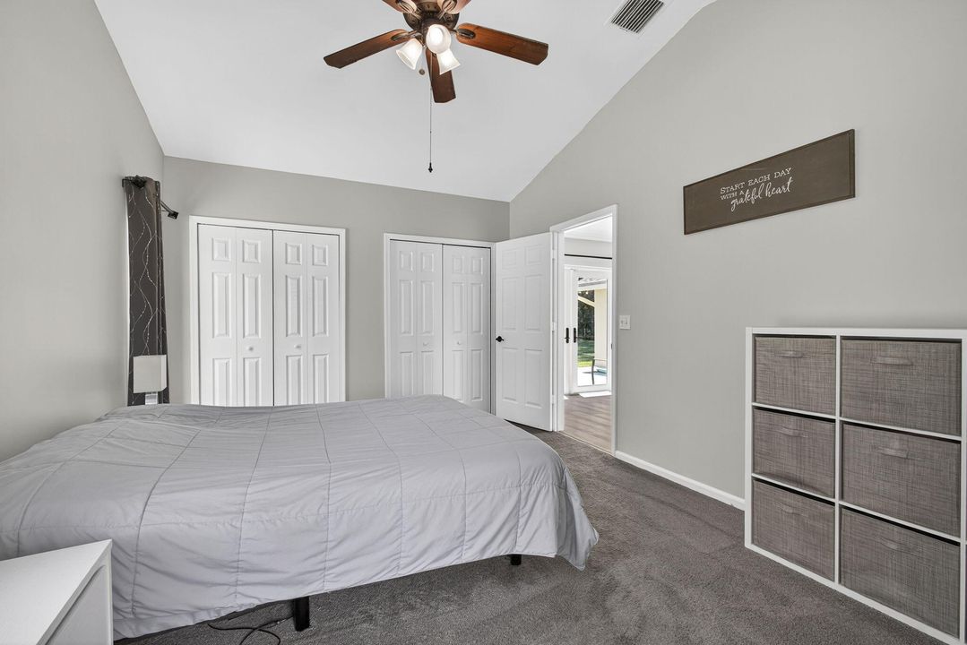 合同活跃: $600,000 (3 贝兹, 2 浴室, 1449 平方英尺)