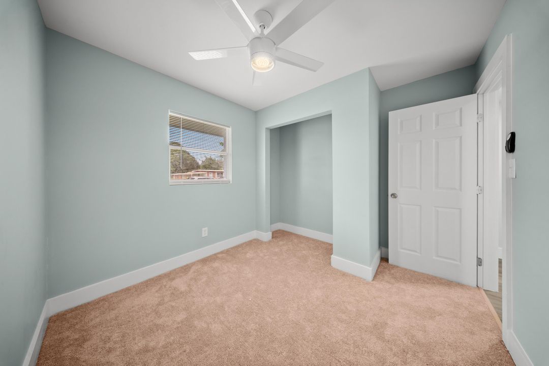 Activo con contrato: $295,000 (3 camas, 2 baños, 1296 Pies cuadrados)