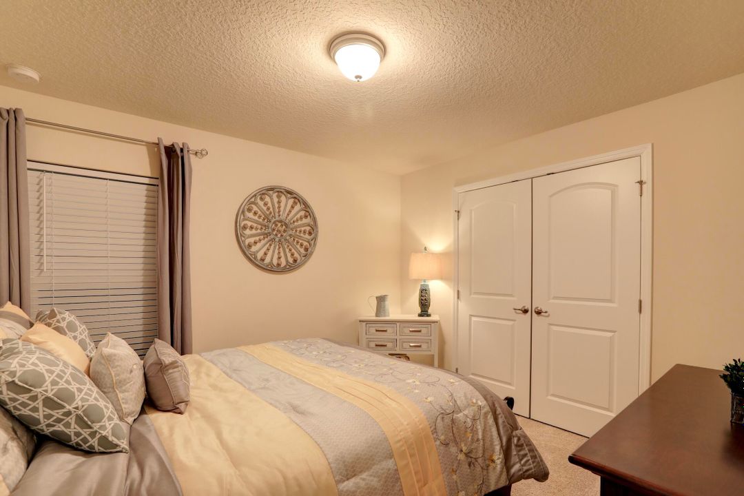 待售: $429,900 (4 贝兹, 3 浴室, 2265 平方英尺)