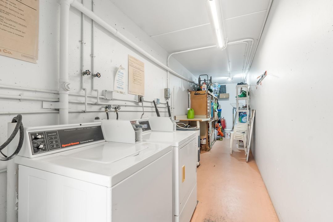 合同活跃: $119,000 (2 贝兹, 1 浴室, 820 平方英尺)