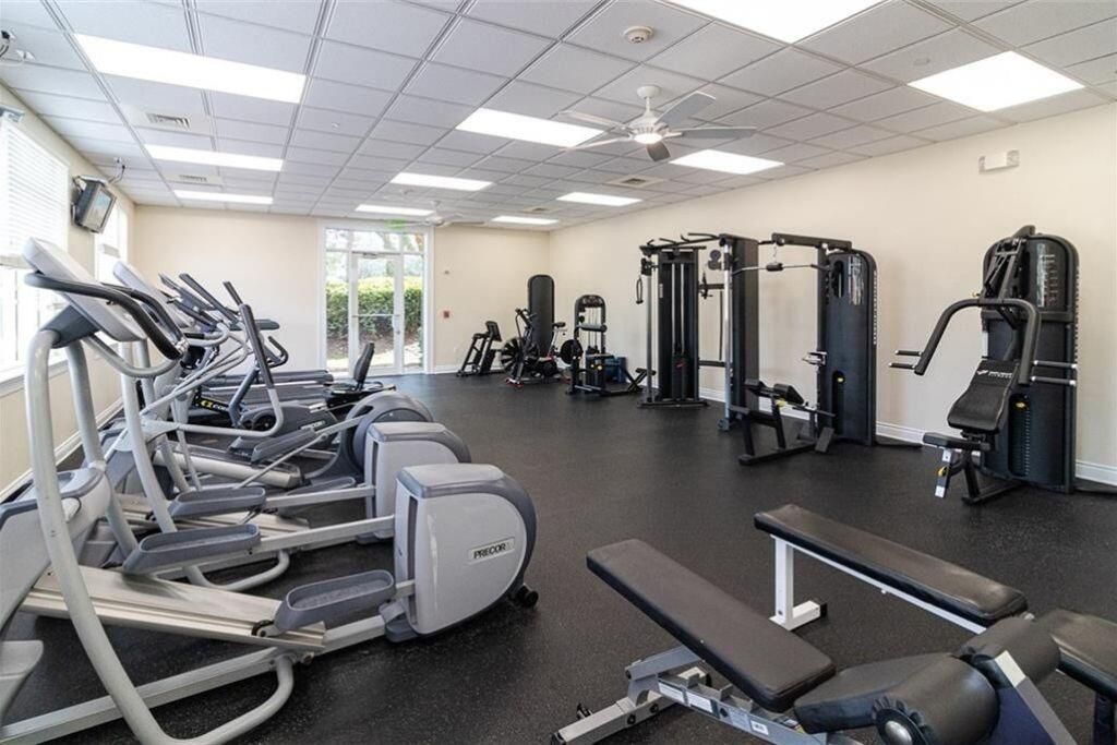 На продажу: $669,000 (3 спален, 2 ванн, 2216 Квадратных фут)