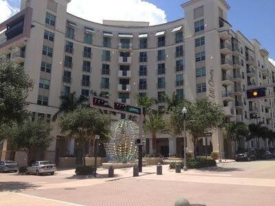 Recently Rented: $2,300 (1 beds, 1 baths, 850 Square Feet)