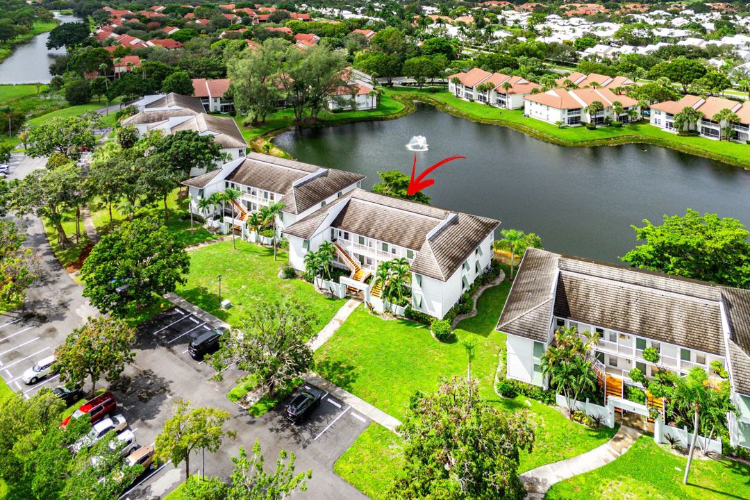 合同活跃: $159,888 (1 贝兹, 1 浴室, 502 平方英尺)