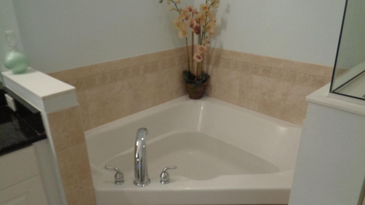 For Rent: $3,000 (3 beds, 3 baths, 2146 Square Feet)