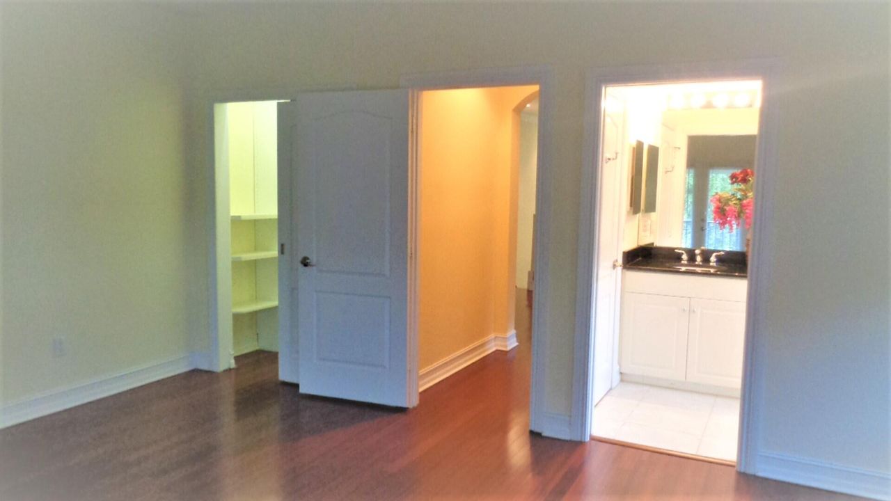 For Rent: $3,000 (3 beds, 3 baths, 2146 Square Feet)