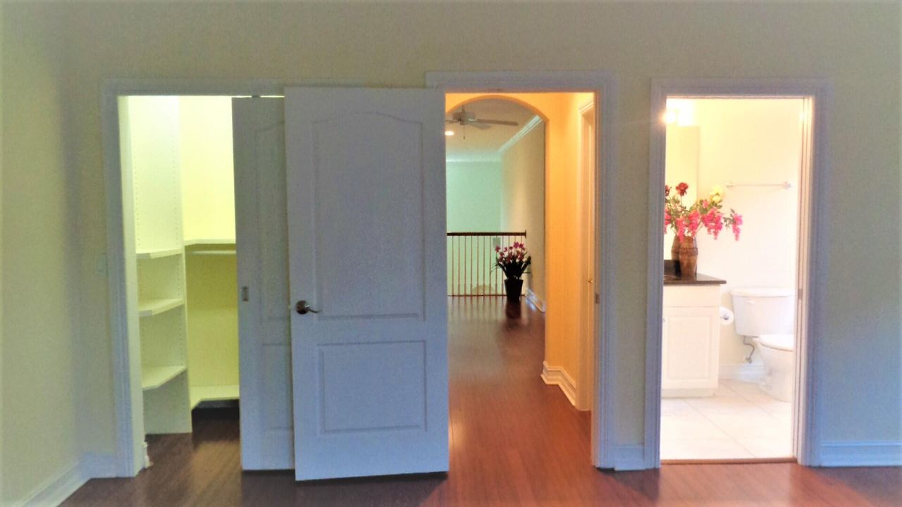 For Rent: $3,000 (3 beds, 3 baths, 2146 Square Feet)