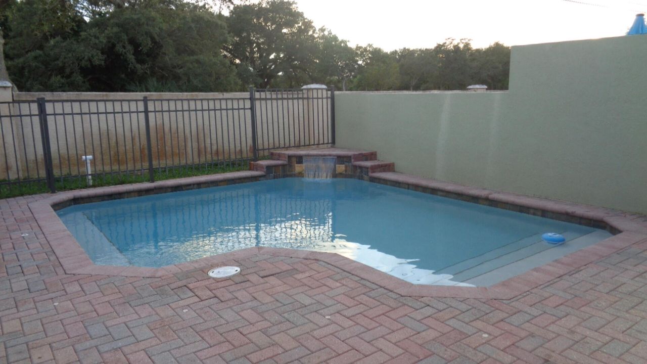 For Rent: $3,000 (3 beds, 3 baths, 2146 Square Feet)