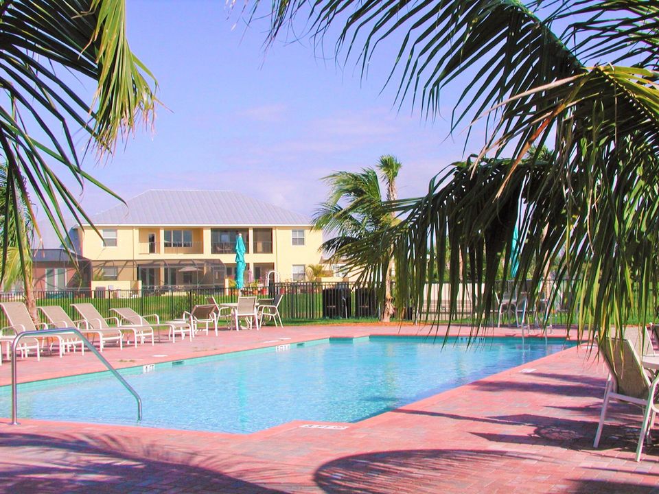 For Rent: $3,000 (3 beds, 3 baths, 2146 Square Feet)