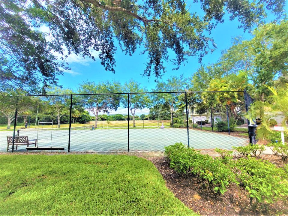 For Rent: $3,000 (3 beds, 3 baths, 2146 Square Feet)