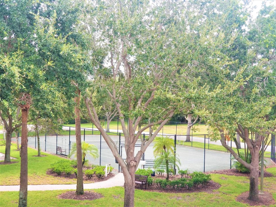 For Rent: $3,000 (3 beds, 3 baths, 2146 Square Feet)