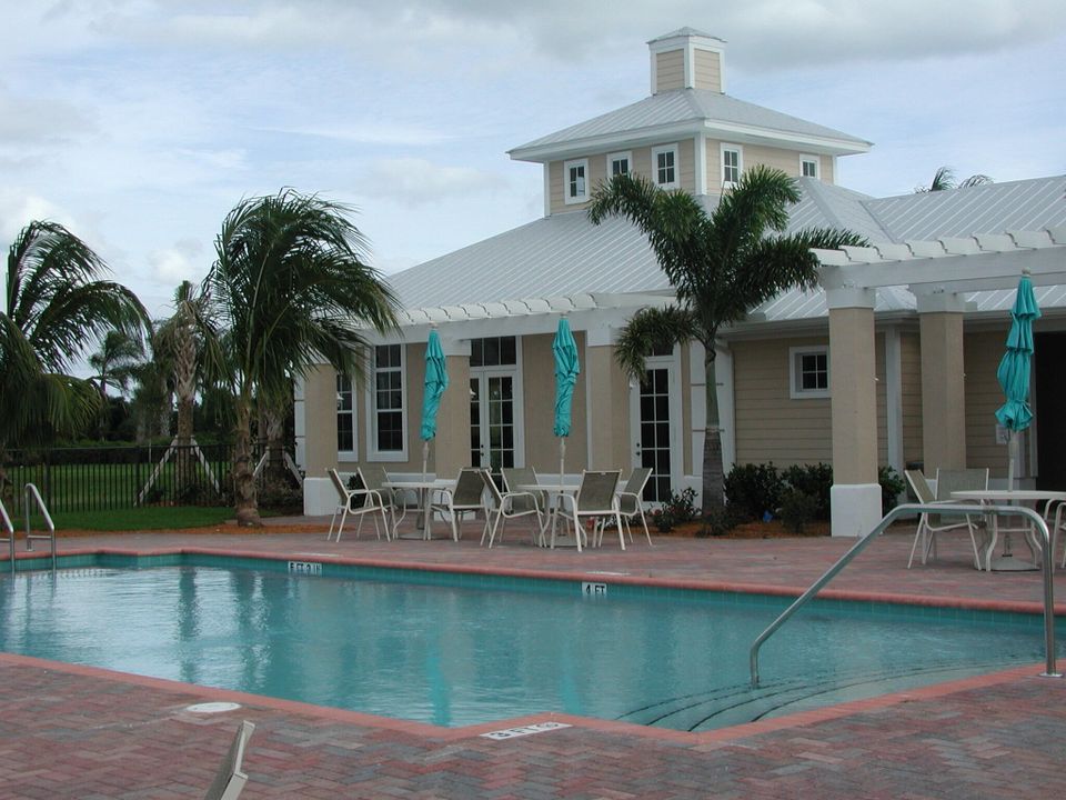 For Rent: $3,000 (3 beds, 3 baths, 2146 Square Feet)