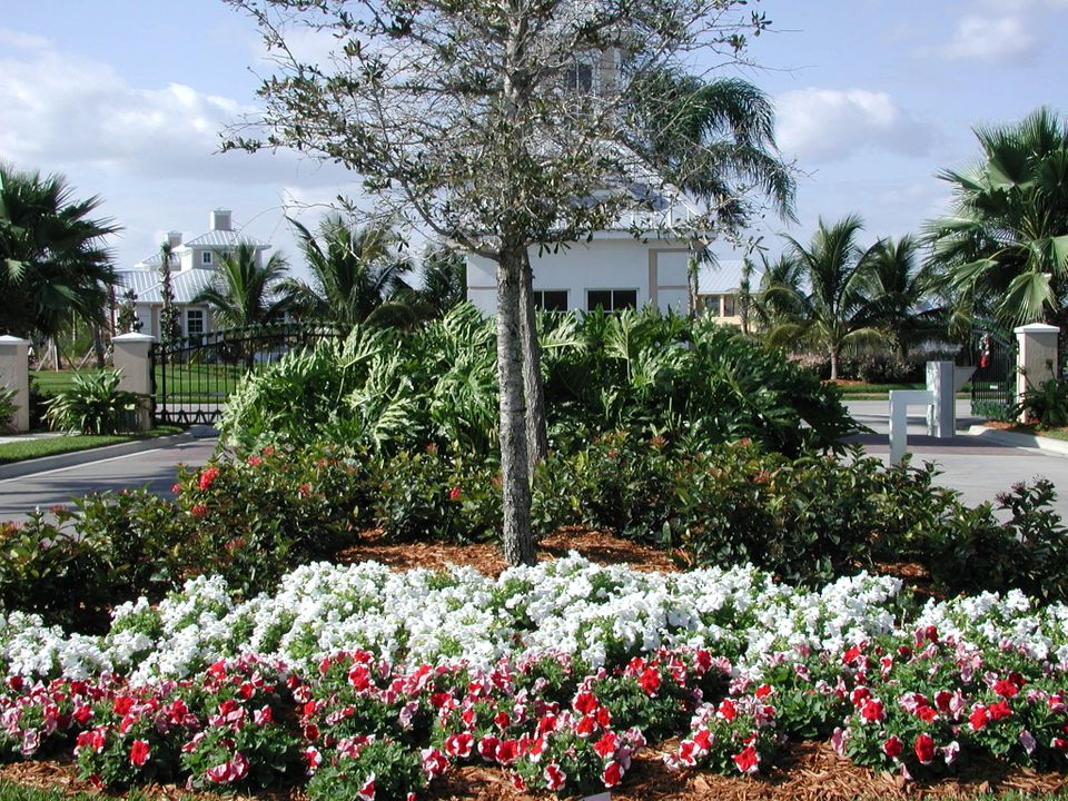 For Rent: $3,000 (3 beds, 3 baths, 2146 Square Feet)