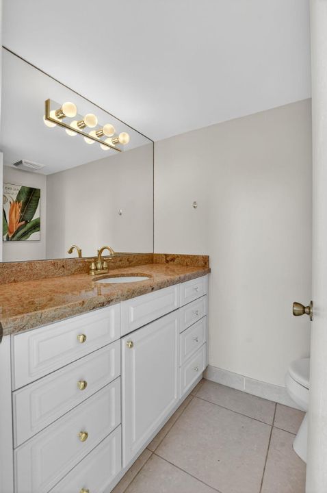 For Sale: $149,000 (2 beds, 2 baths, 1400 Square Feet)