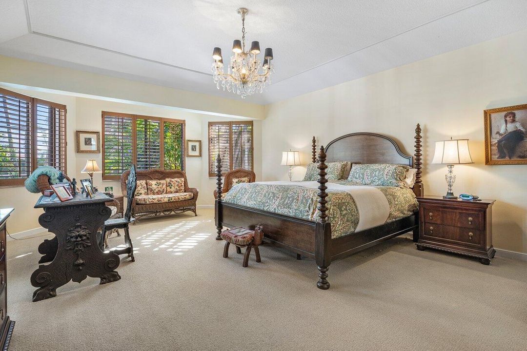 合同活跃: $1,219,000 (3 贝兹, 3 浴室, 3607 平方英尺)