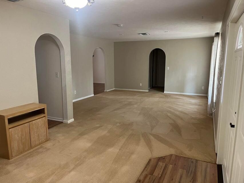 For Rent: $3,500 (4 beds, 3 baths, 2628 Square Feet)