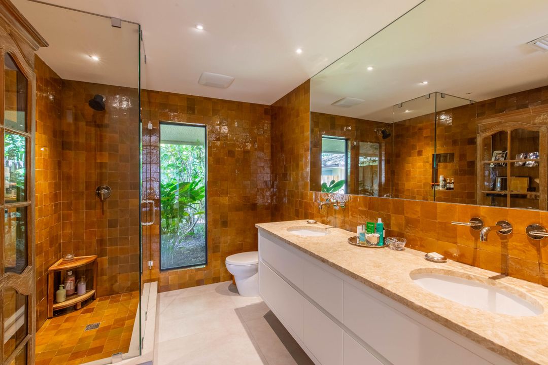 For Rent: $20,000 (3 beds, 3 baths, 1652 Square Feet)