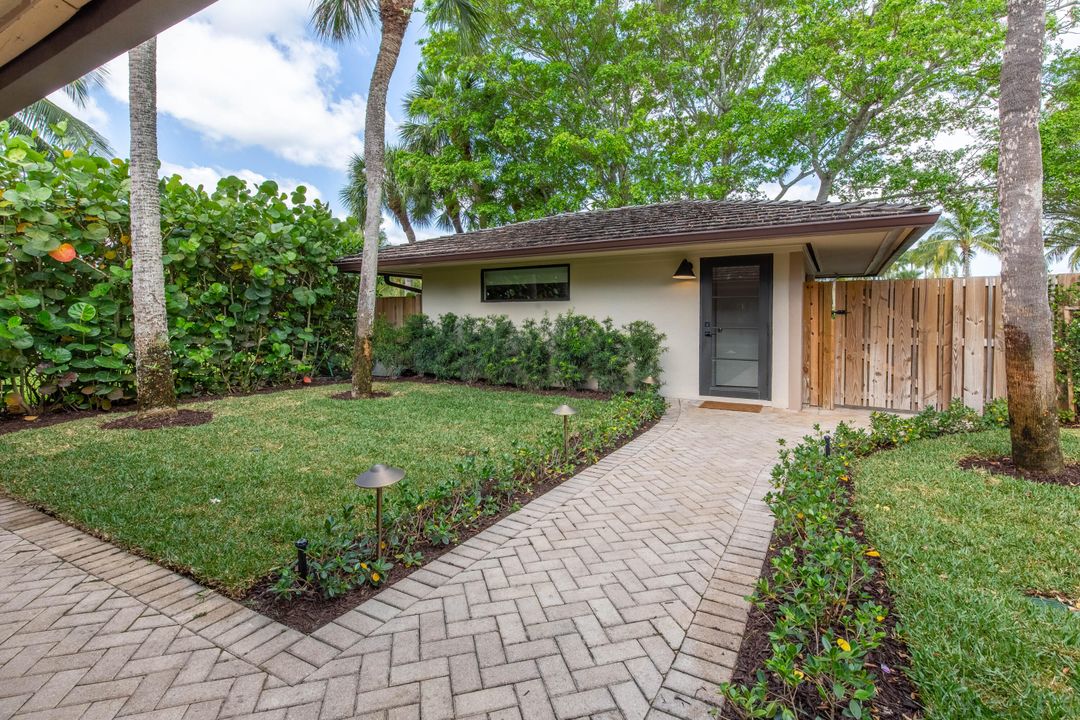 For Rent: $20,000 (3 beds, 3 baths, 1652 Square Feet)