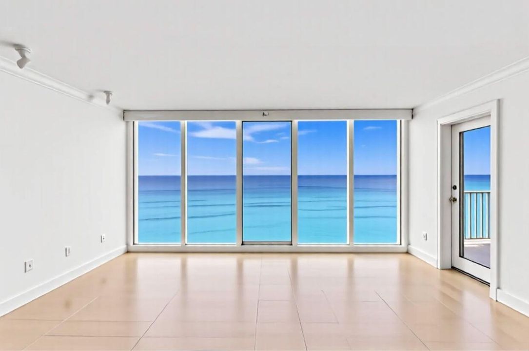 For Sale: $3,000,000 (3 beds, 3 baths, 2856 Square Feet)