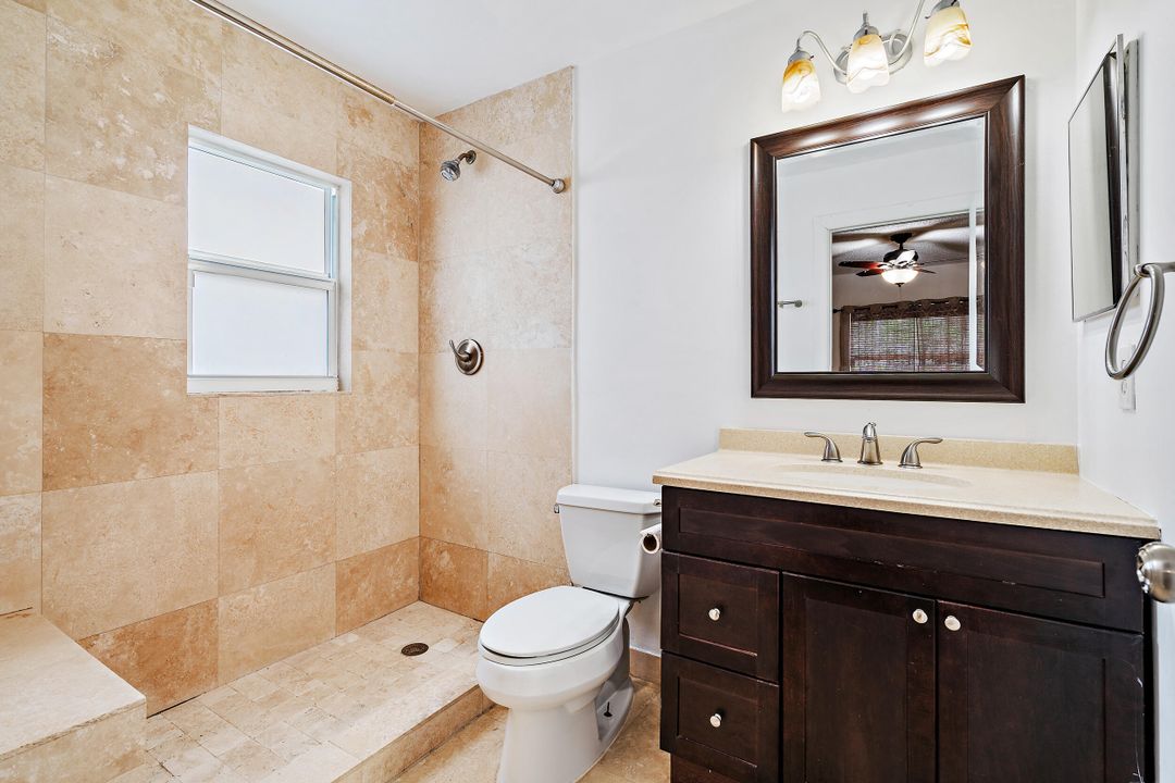 Active With Contract: $385,000 (3 beds, 2 baths, 1300 Square Feet)